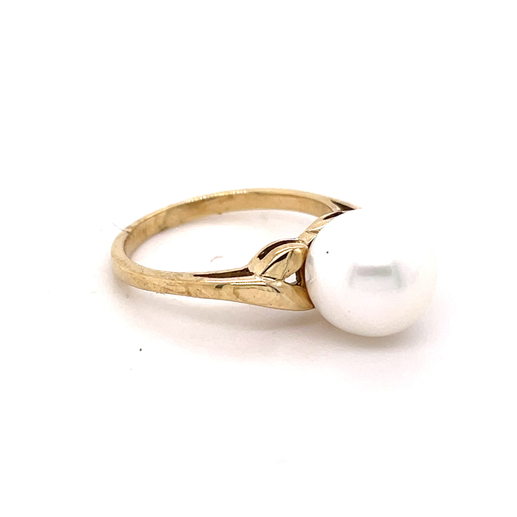 Farida Pearl Ring