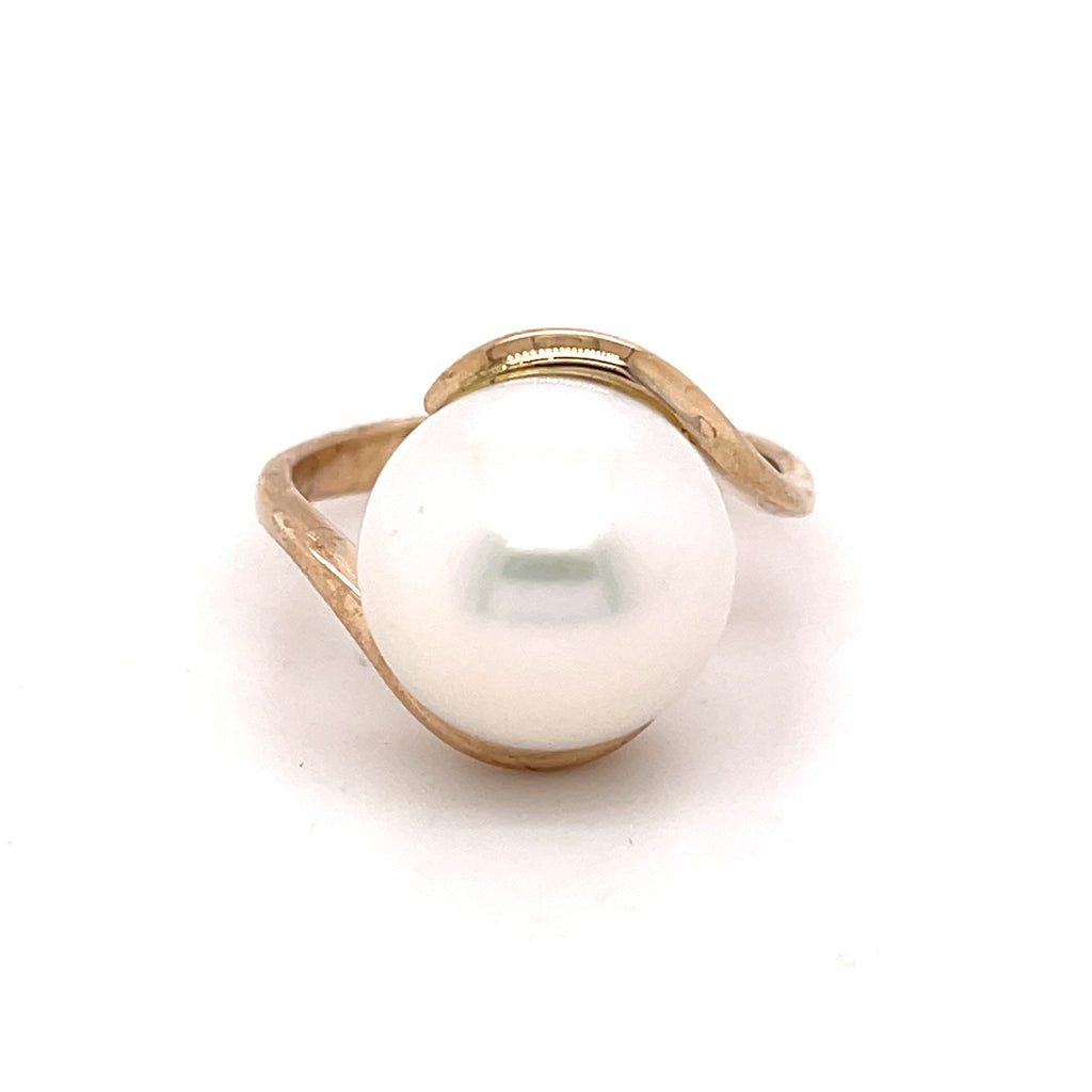 Peg Rose Gold Pearl Ring