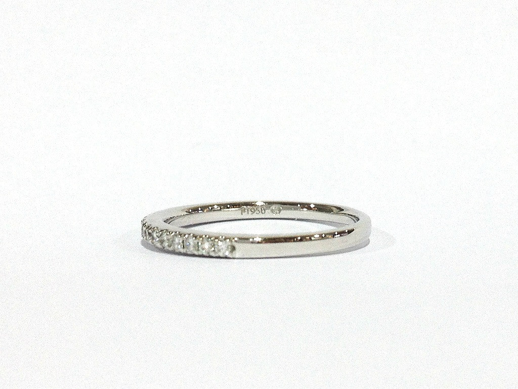 Round Diamond Channel Set Band